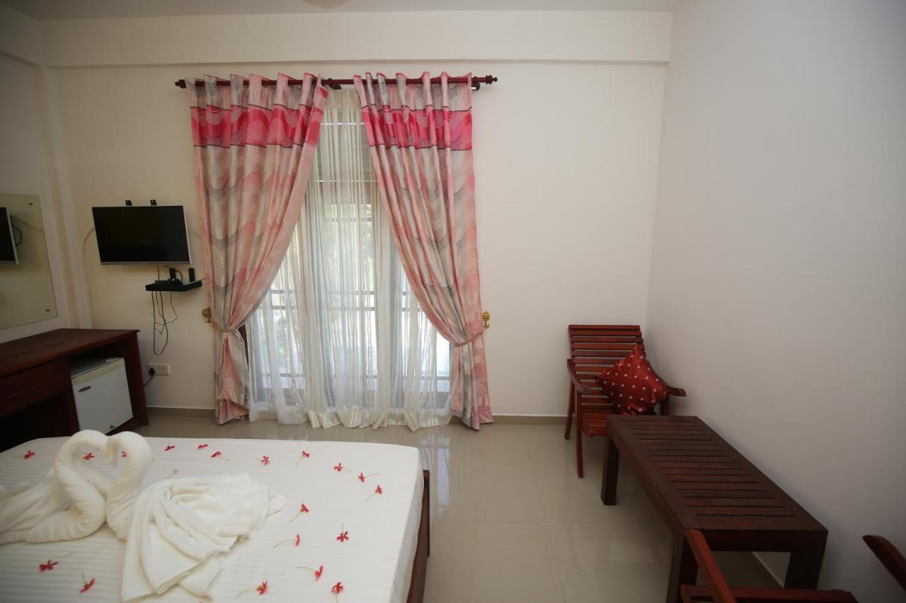 Yala Safari Village Maha Akurugoda Екстер'єр фото